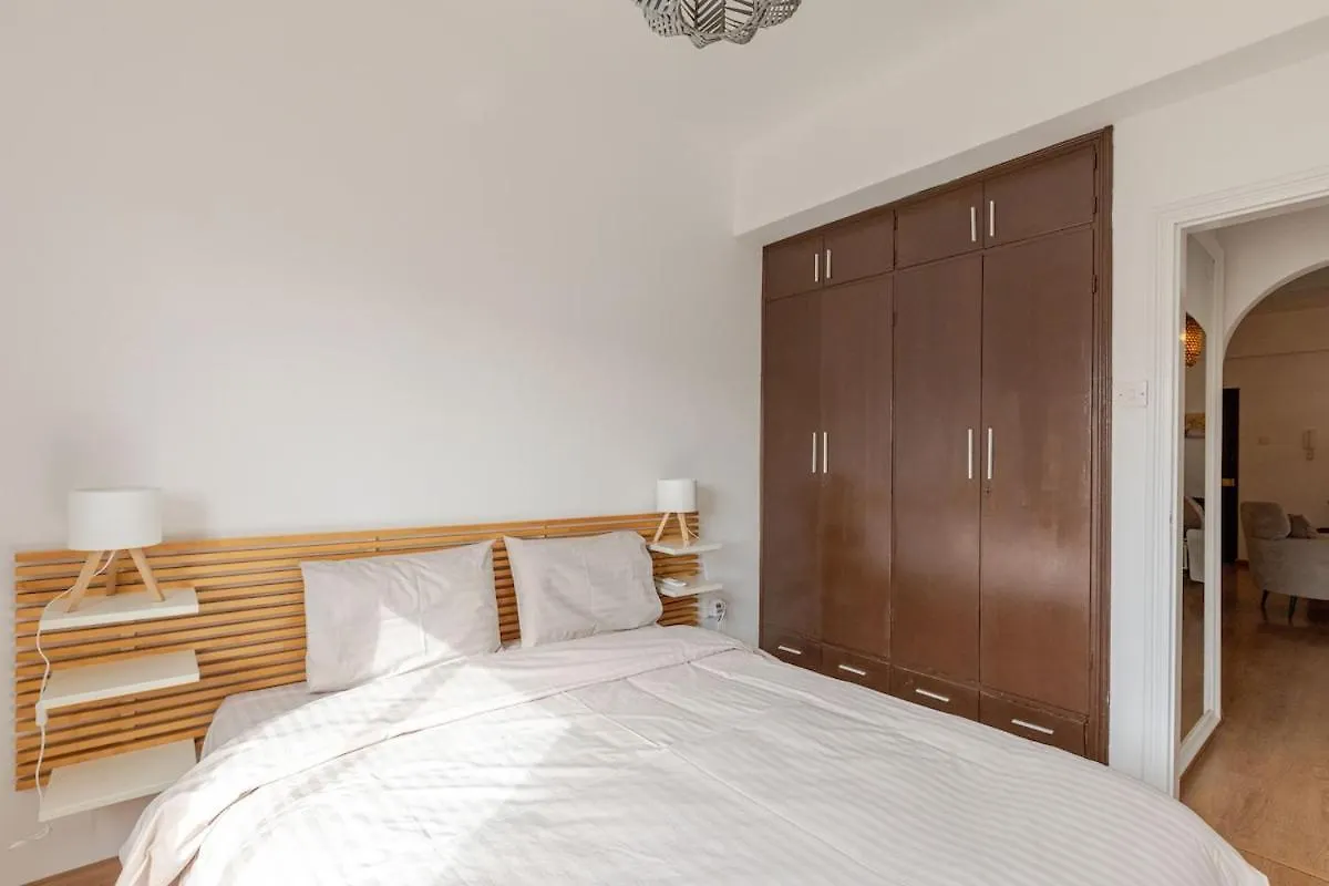 Cosy 2-Bedroom Apartment, 10 Minutes From The Beach Larnaca Lejlighed