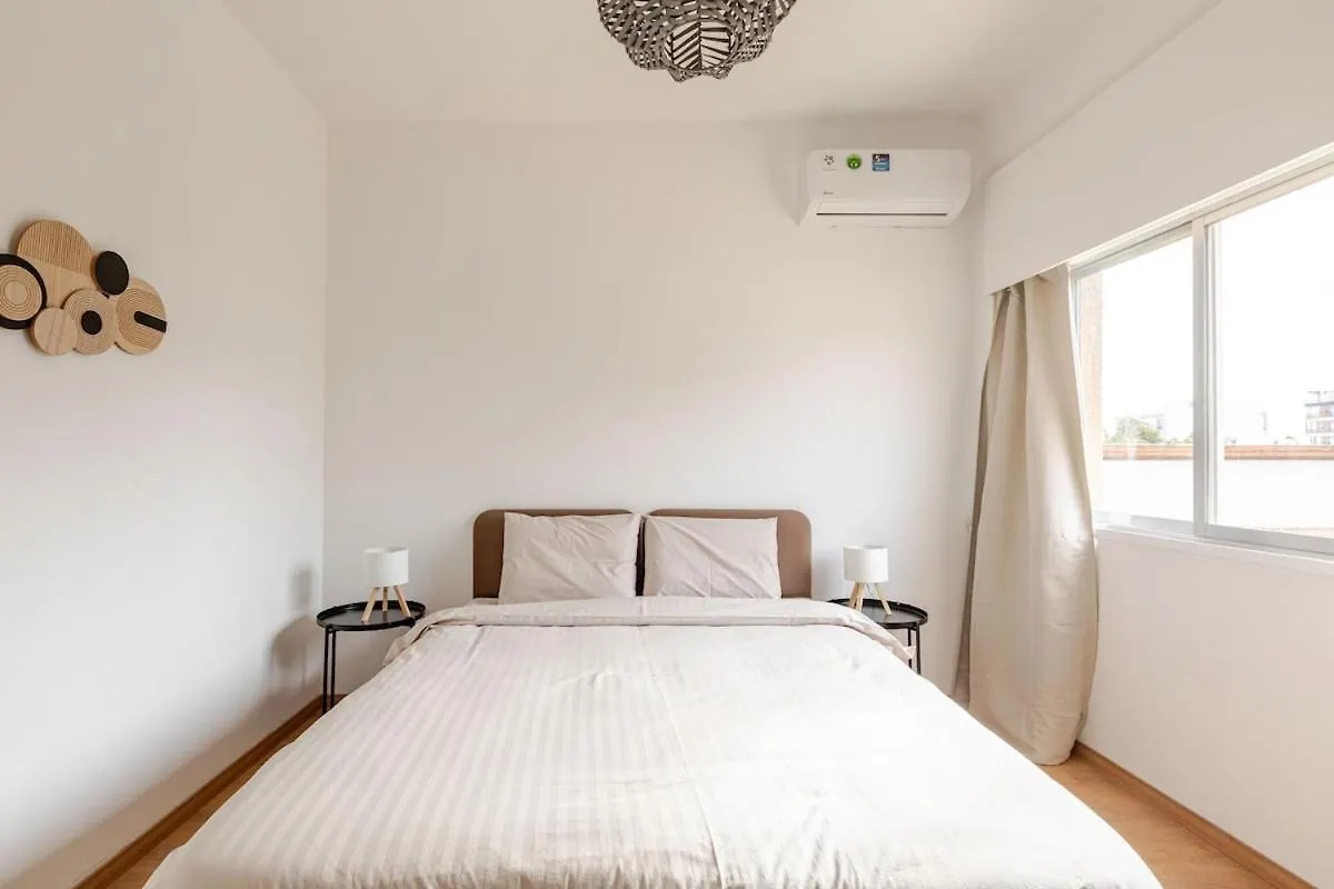 Cosy 2-Bedroom Apartment, 10 Minutes From The Beach Larnaca Cypern